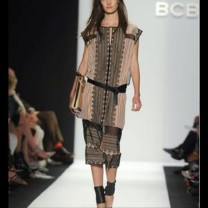 BCBG RUNWAY Silk dress embroidered y2k